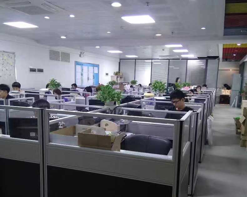 柏爾斯辦公環境